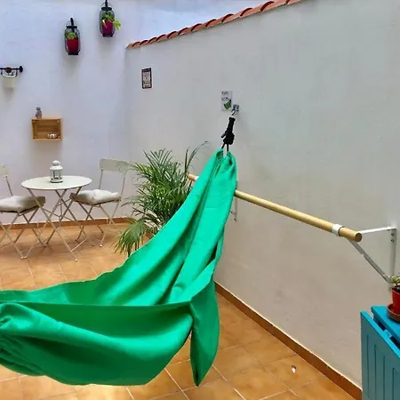 Guantanamera Eco-friendly Roomalaga By Bossh! *