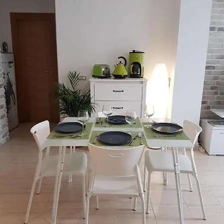 Guantanamera Eco-friendly Roomalaga By Bossh!
